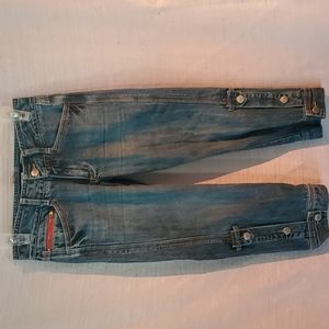 Recreational space YX Capri denim